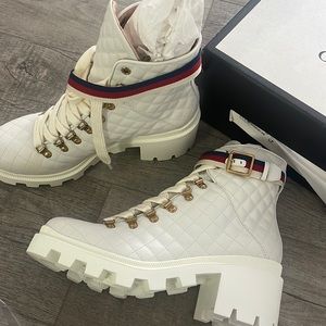 Gucci white boots size 40